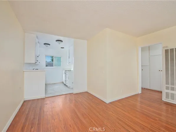 7135 Coldwater Canyon Ave APT 14, North Hollywood, CA 91605