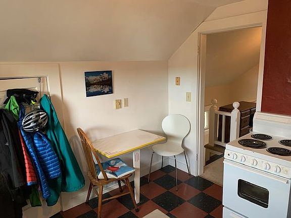 5th image of 7349 1/2 Jones Ave NW