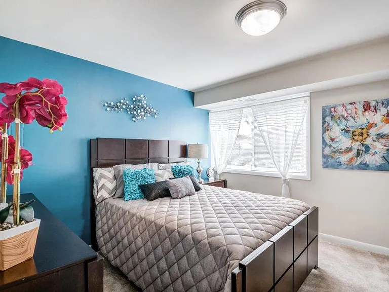 Northwest Crossing Apartment Homes — Photo 8