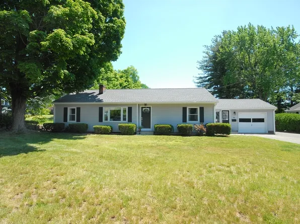 805 Old Connecticut Path, Framingham, MA 01701