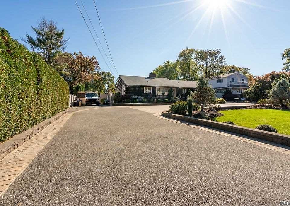 1st image of 19 Sunnyside Blvd
