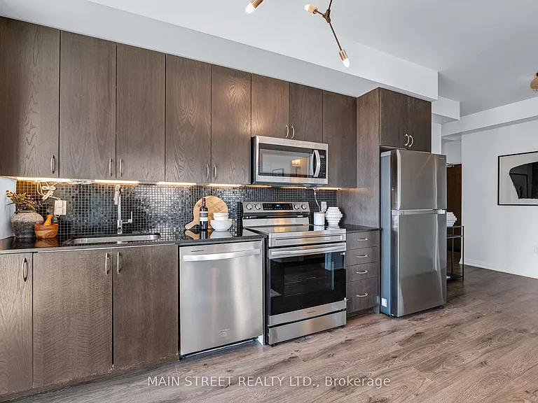 9560 Markham Rd #1006 — Photo 12