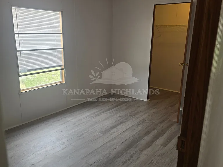 9919 SW 84th Ave — Photo 7