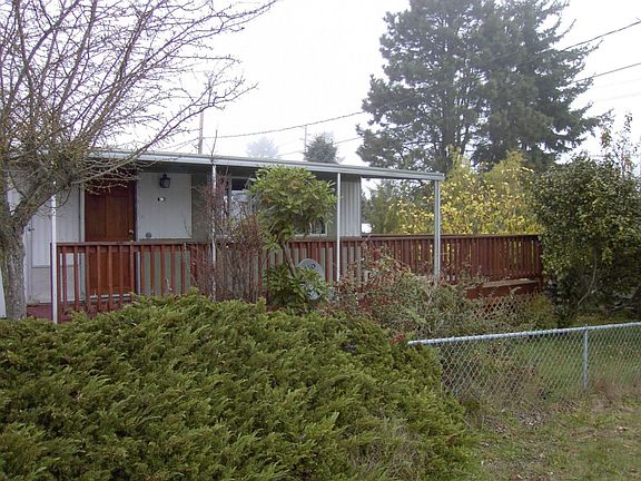 2nd image of 1104 Grant St