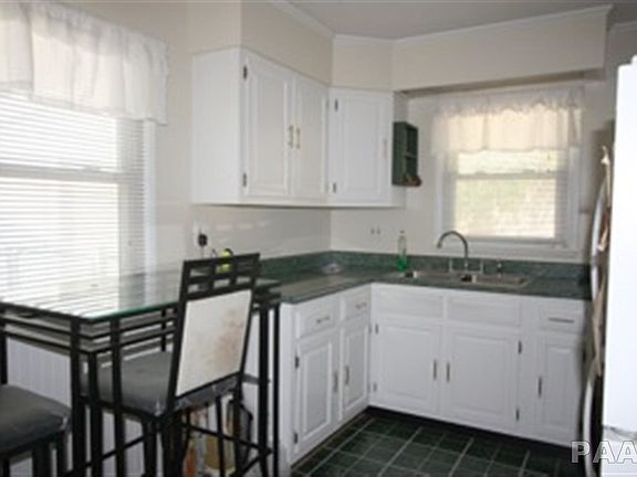 2nd image of 217 E Lake Ave