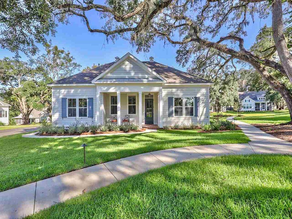1st image of 241 Camellia Oaks Ave