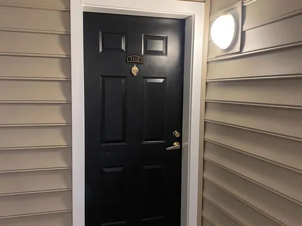 4560 Strutfield Ln APT 1113, Alexandria, VA 22311