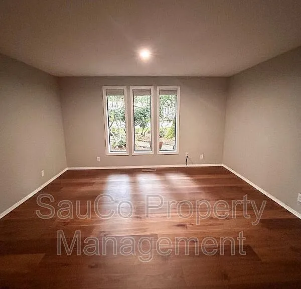 515 SE 26th Ave — Photo 10