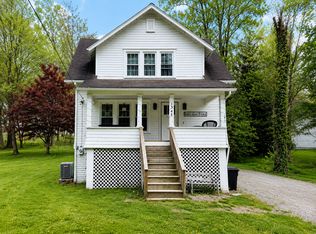 1347 College Park, Fairmont, WV 26554