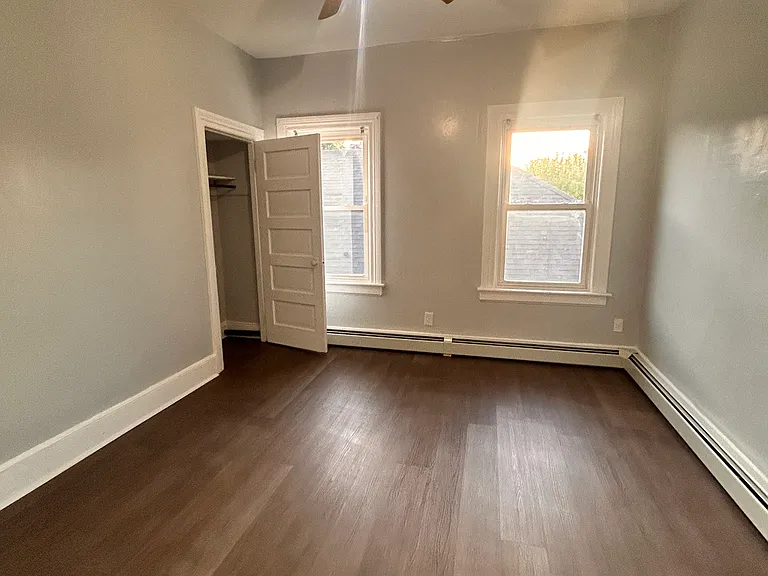 147 Prudence Ave #3 — Photo 2