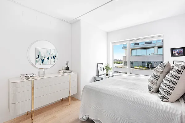 Rented by REAL New York | media 5