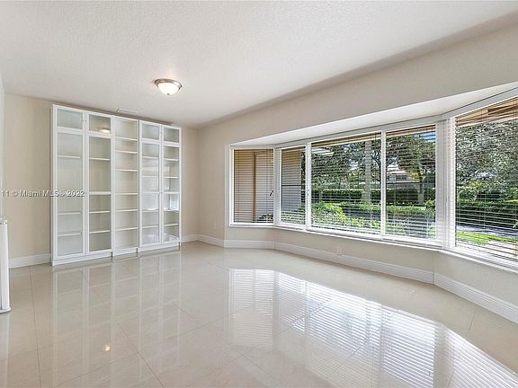 5th image of 3880 Coral Hills Dr #3880