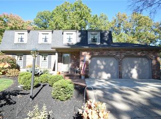4496 Williamsburg Dr, Canfield, OH 44406