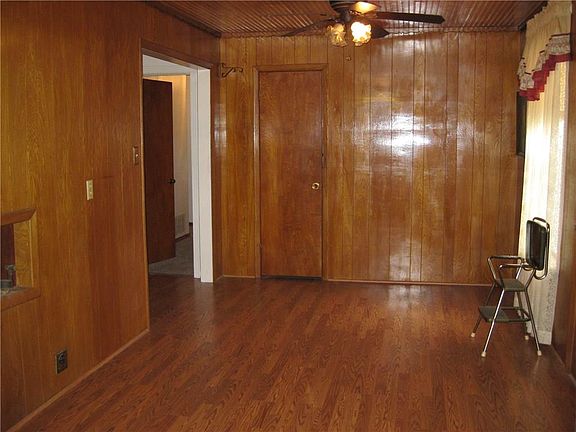 5th image of 1909 West Way