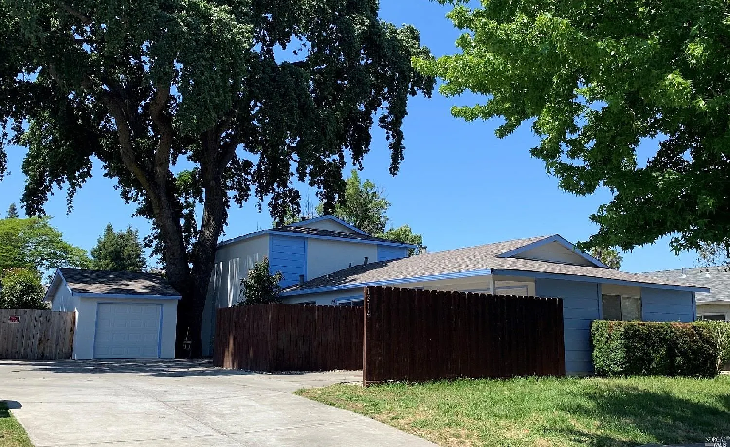 1314 Trower Ave photo 1