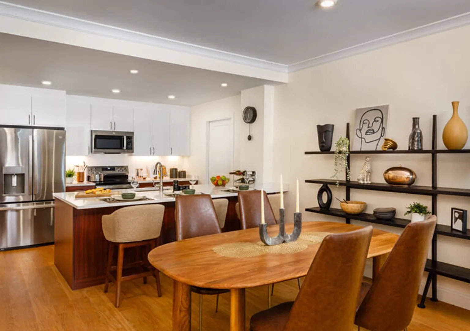1Bed/1Bath apartment in Brookline — Photo 2