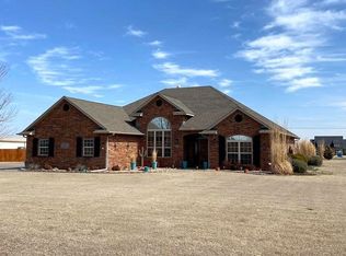 7607 Long Br, Enid, OK 73703