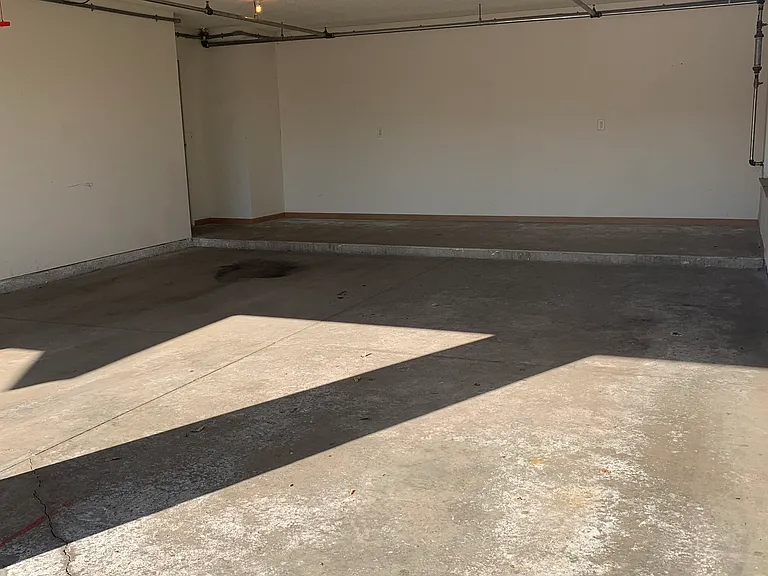 Ashbury Residential Suites — Photo 8