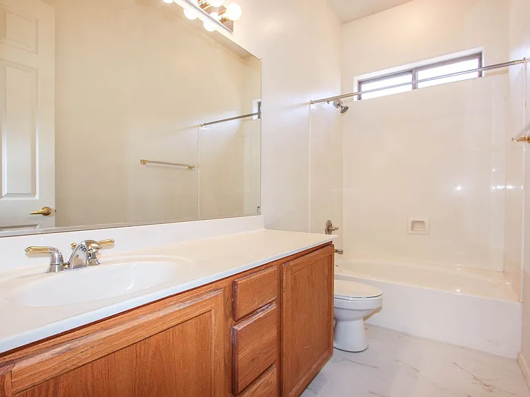 6910 E Yellowglen Dr — Photo 9