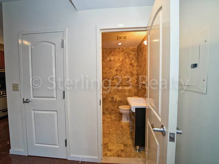 2129 31st Ave #2A — Photo 11
