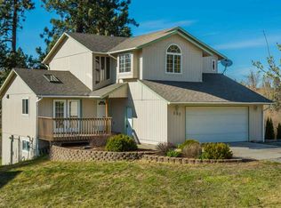 221 NE Stringham Rd, Rockford, WA 99030