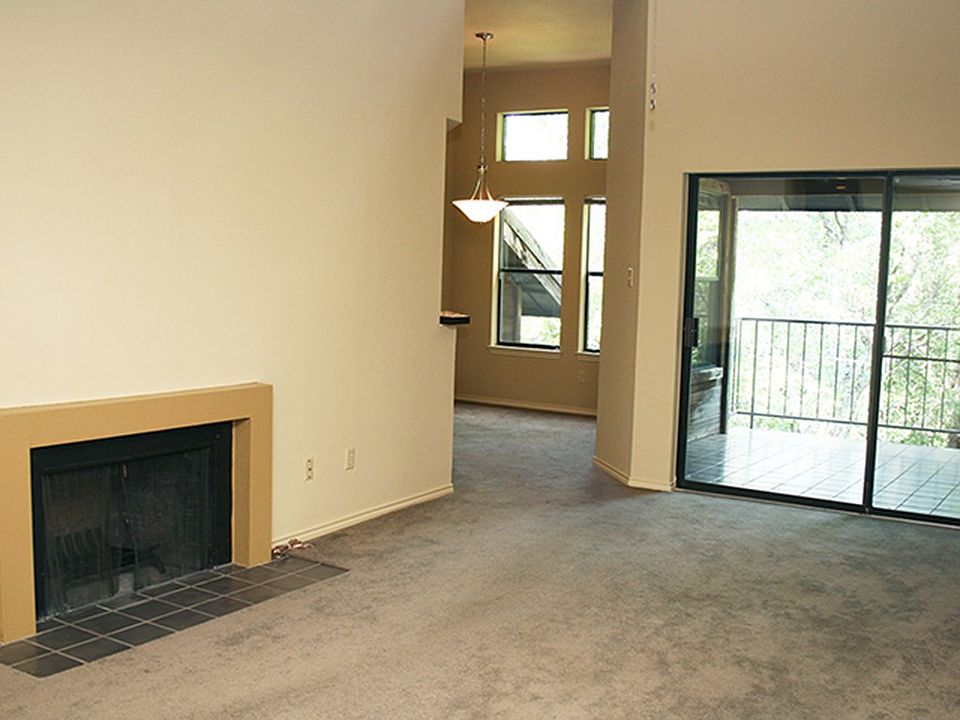 1st image of 8200 Neely Dr APT 243