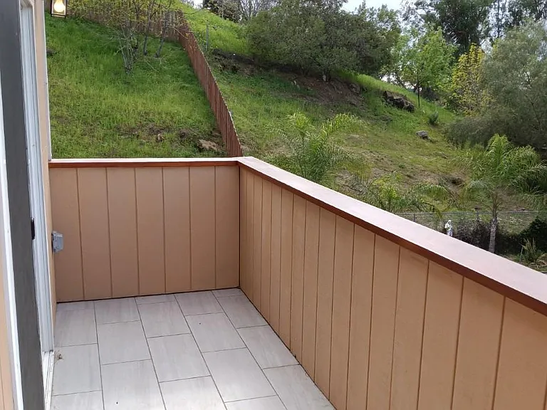 1514 Ewing St — Photo 23
