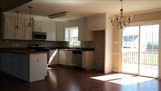 2nd image of 512 Heron Dr