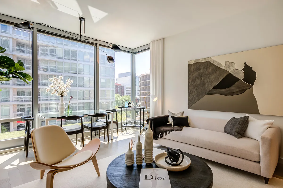 Building Photo - Apartments at Westlight
