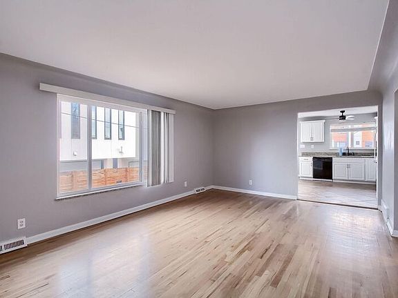 4th image of 1736 King St Unit A