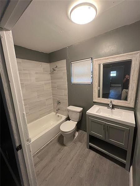 1st image of 1843 NW 19th St #1