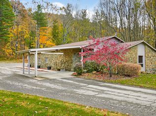 2123 Greasy Creek Rd, Nashville, IN 47448