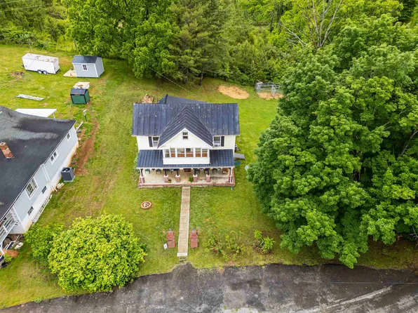 547 Farris Mines Rd, Allisonia, VA 24347