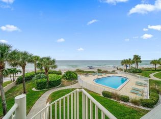 2000 Gulf Blvd APT 14, Belleair Beach, FL 33786