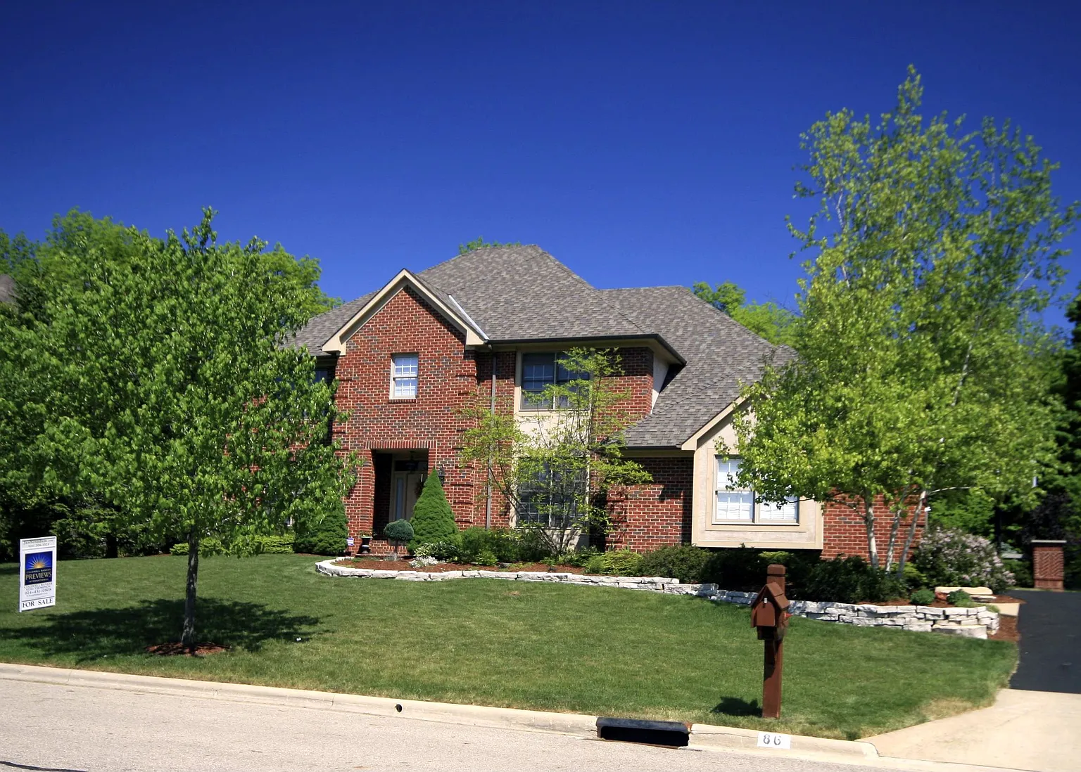 86 Aston Ct photo 1