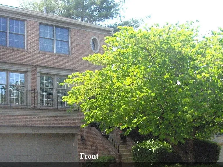 7727 Rockledge Ct — Photo 4