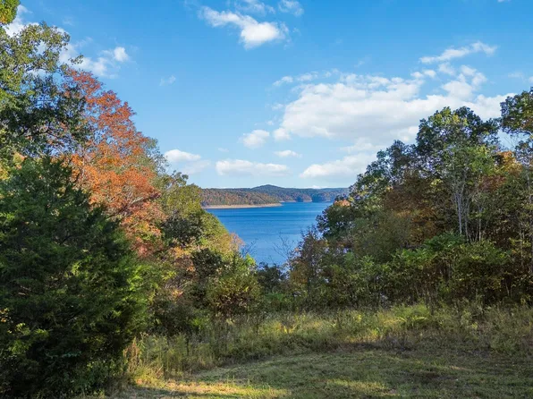 26 Hickory Point Dr #26, Monticello, KY 42633