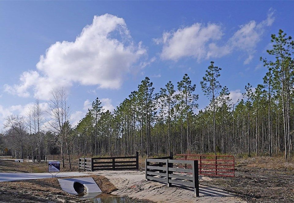 2nd image of 3 Middle Rd