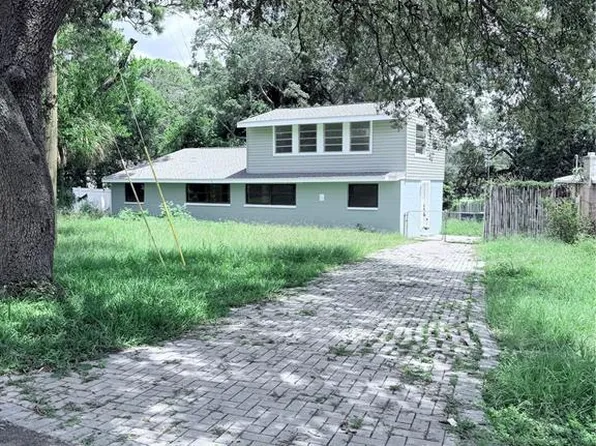 10801 N EDISON AVENUE, TAMPA, FL 33612