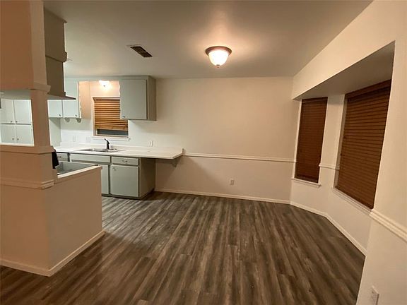 5th image of 6533 Meadowview Ln