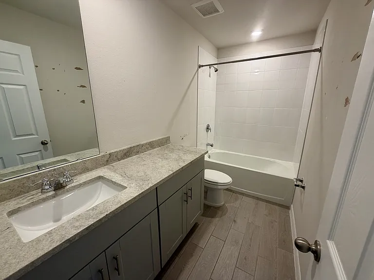 335 Sarah Nicole Way — Photo 16