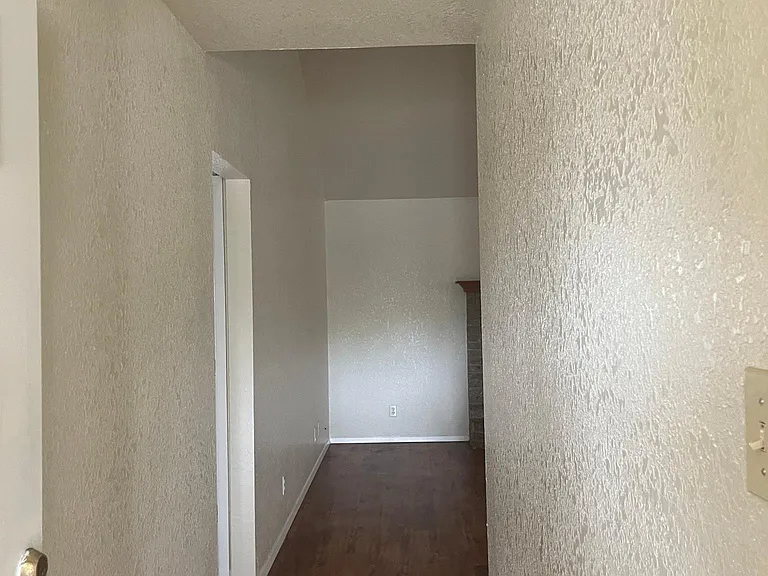 2301 Timberline Dr — Photo 27
