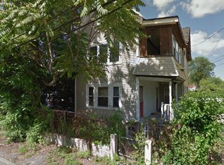 65 Holly St, Lawrence, MA 01841