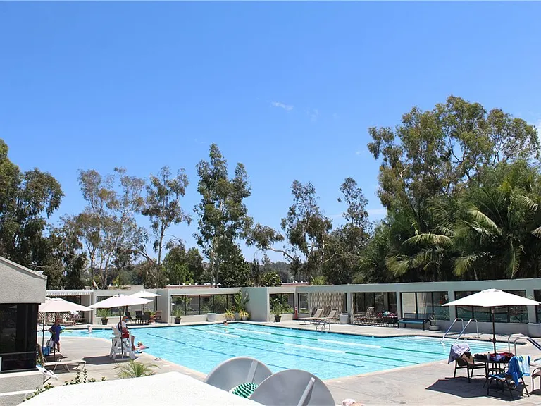 341 Avenida Sevilla #F — Photo 25
