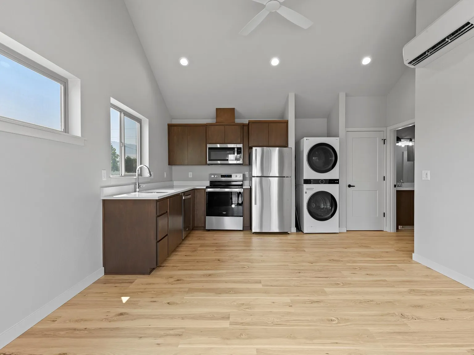 1 bed, 453 sqft, $1,275 — Photo 2