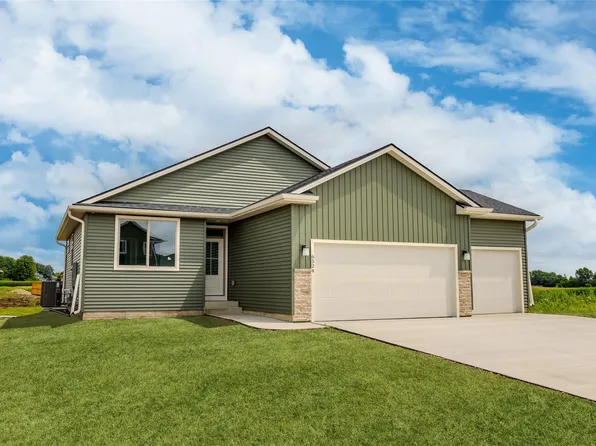 6524 NE Caroline Ave, Pleasant Hill, IA 50327