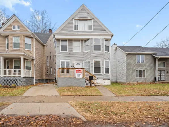 1842 Crawford Rd, Cleveland, OH 44106