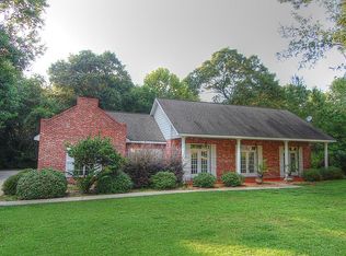 59 Archel St, Petal, MS 39465