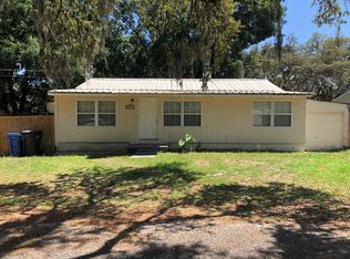 1020 Oakhill St, Seffner, FL 33584