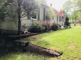 104 Fitzgerald Rd, Charlton, MA 01507